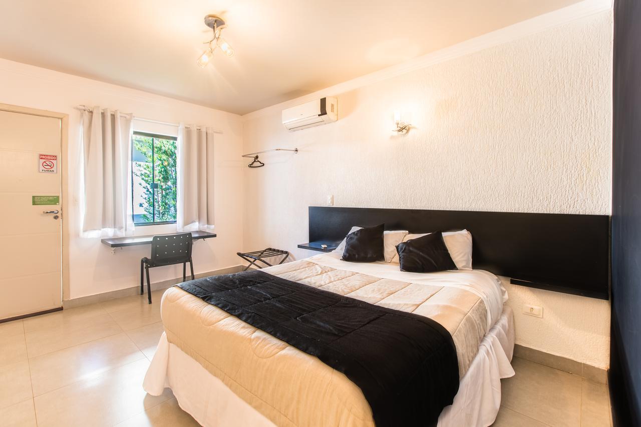 Concept Design Hostel & Suites Foz do Iguaçu Eksteriør billede