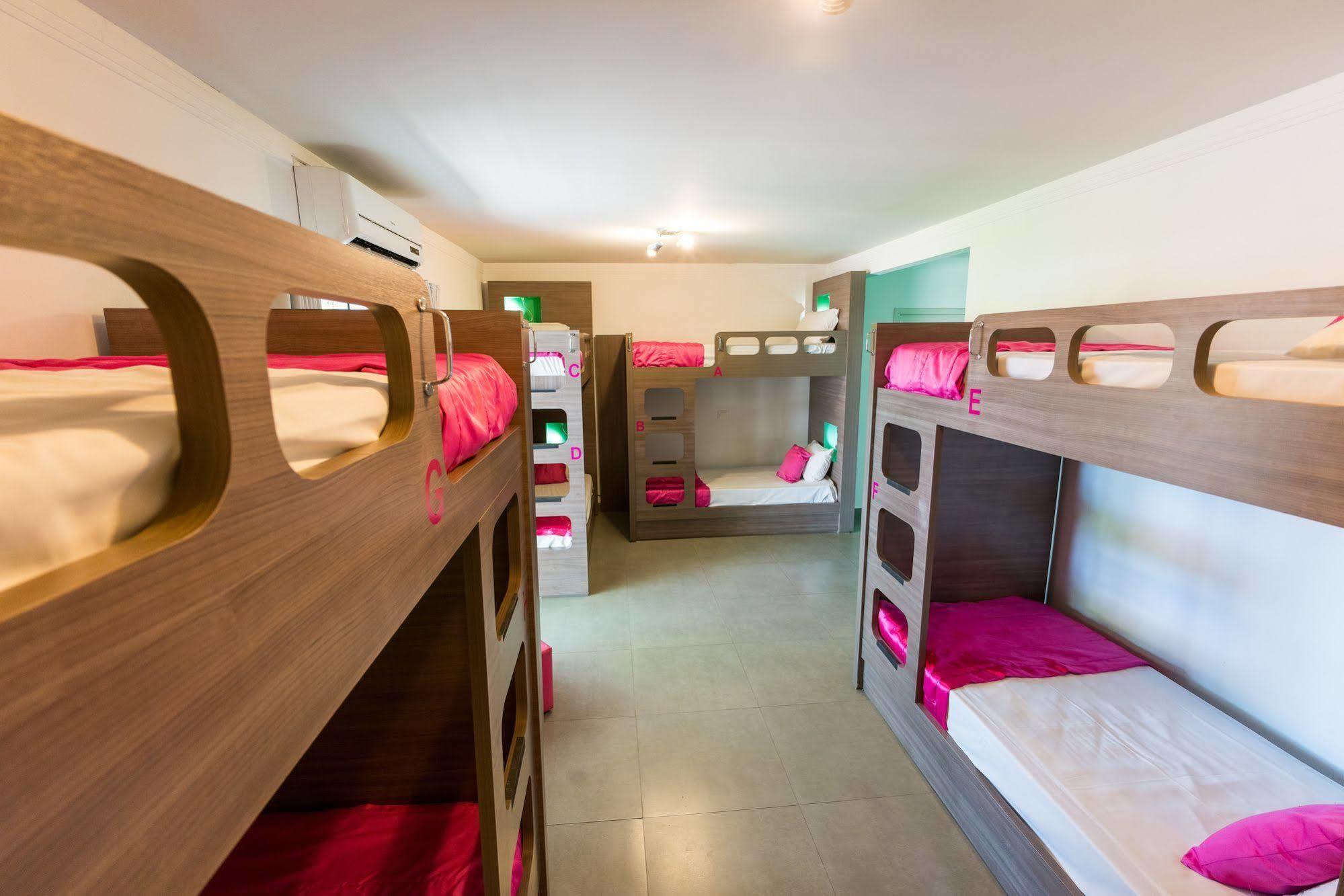 Concept Design Hostel & Suites Foz do Iguaçu Eksteriør billede